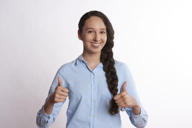 Mastering に, で, and へ — Learn to Use Them with Confidence!